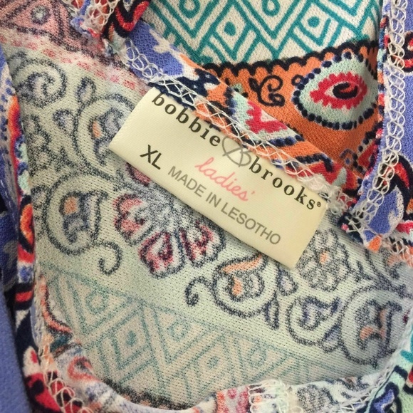 Bobbie Brooks XL Top Short Sleeve Abstract Print - Picture 6 of 7